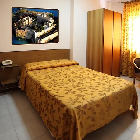 Cristal 3* Μπάρι