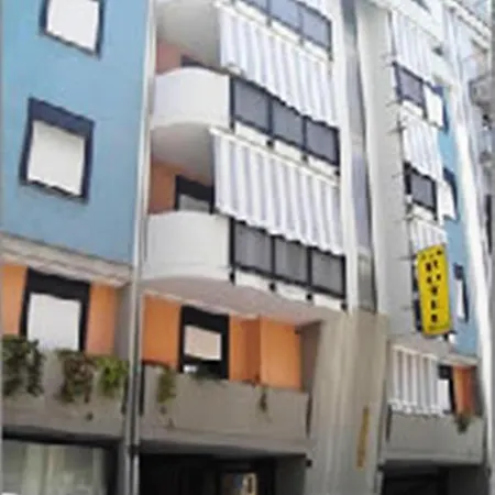 Cristal Bari