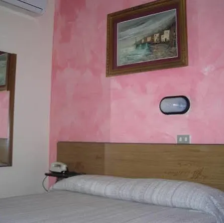 Szálloda Cristal 3*